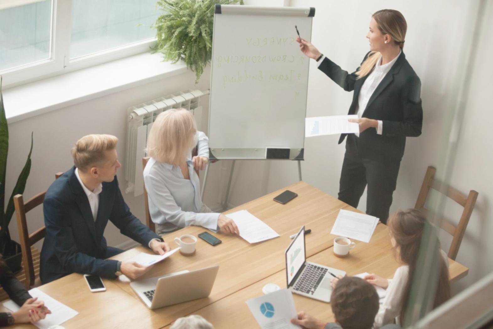 Analyse budgétaire et gestion des risques financiers